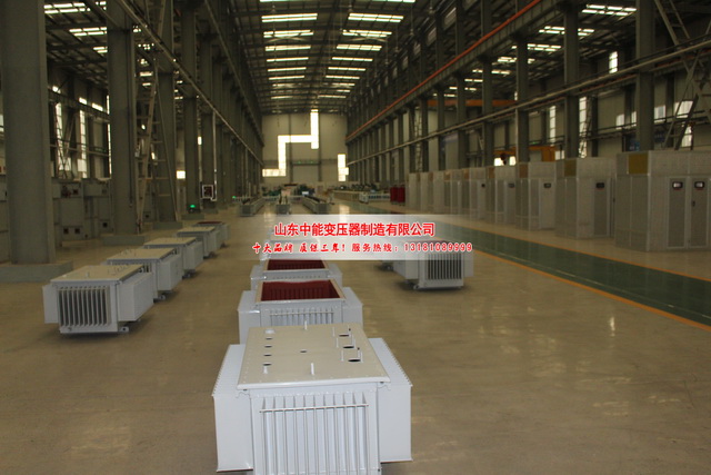 新华S13-4000KVA/10KV/0.4KV油浸式变压器
